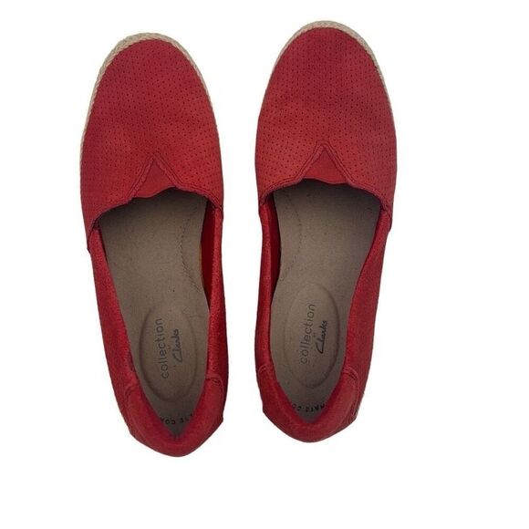 Clark’s red suede upper with jute  lower shoe  With rubber sole six 6.5 - Picture 3 of 12